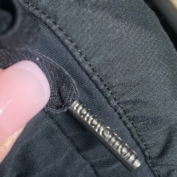 Lululemon 4 Studio Joggers Pants Black Sleek Activewear Bottoms Athleisure Dance - Picture 16 of 16